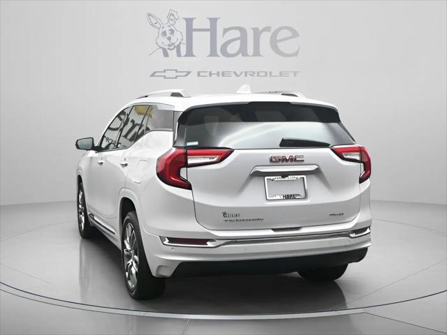 2023 GMC Terrain AWD Denali