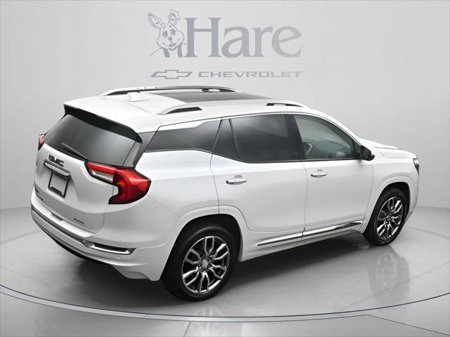 2023 GMC Terrain AWD Denali