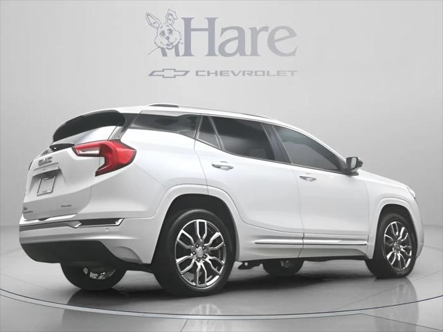 2023 GMC Terrain AWD Denali
