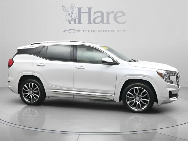 2023 GMC Terrain AWD Denali