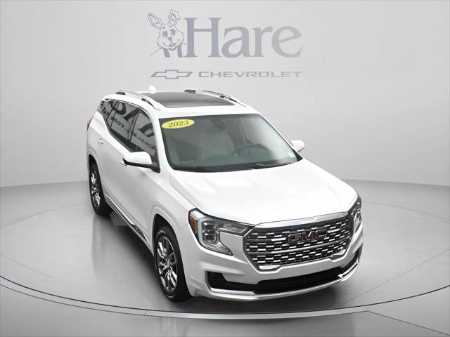 2023 GMC Terrain AWD Denali