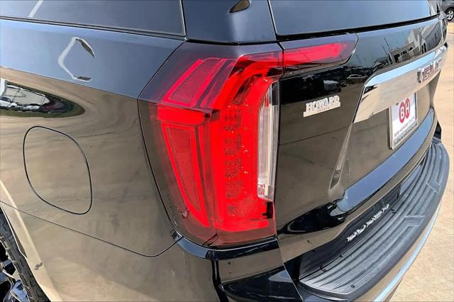 2023 GMC Yukon XL 4WD SLT