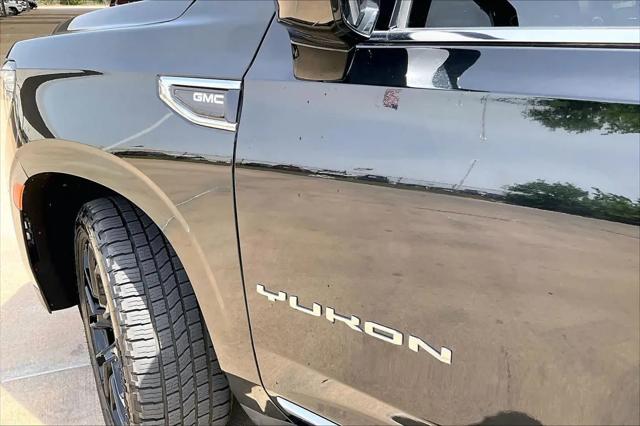 2023 GMC Yukon XL 4WD SLT