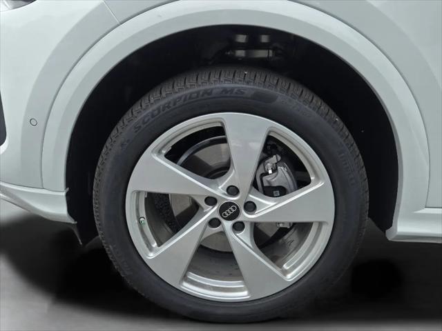 2025 Audi Q5 Premium Plus TFSI quattro S tronic
