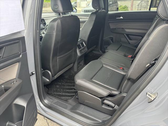 2022 Volkswagen Atlas Cross Sport 2.0T SE w/Technology