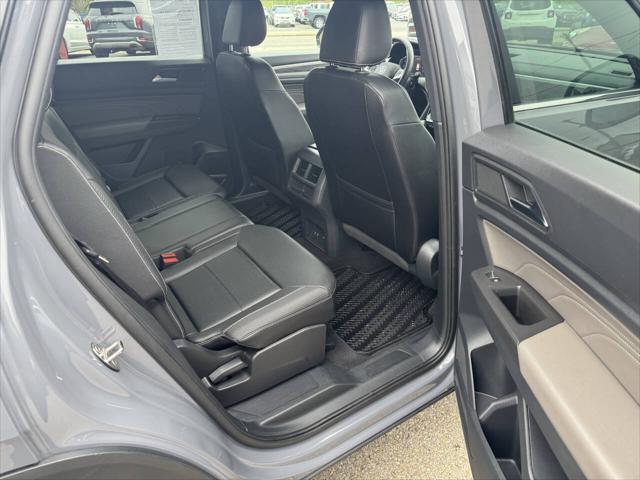 2022 Volkswagen Atlas Cross Sport 2.0T SE w/Technology