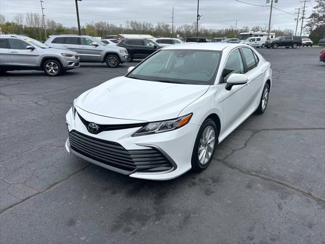 2022 Toyota Camry LE AWD