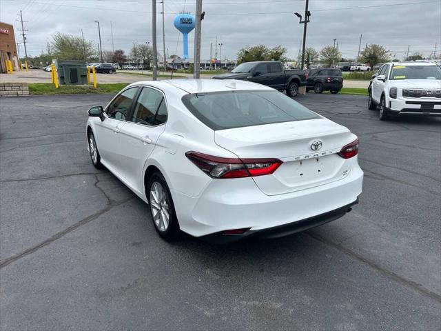 2022 Toyota Camry LE AWD