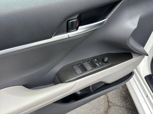 2022 Toyota Camry LE AWD