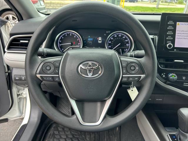 2022 Toyota Camry LE AWD