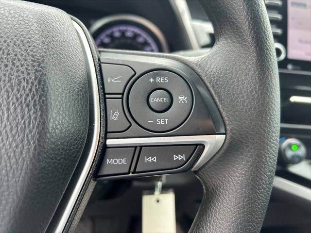 2022 Toyota Camry LE AWD