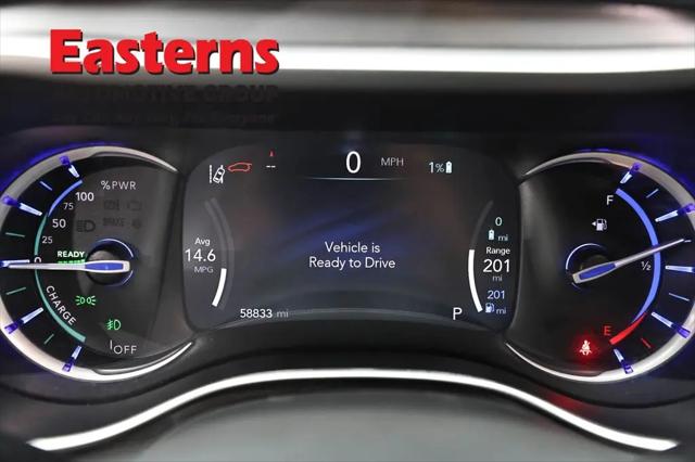 2024 Chrysler Pacifica Hybrid Select
