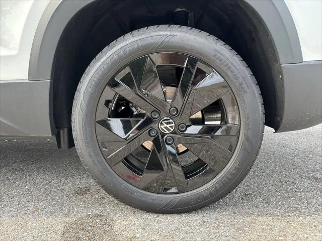 2026 Volkswagen Taos SE