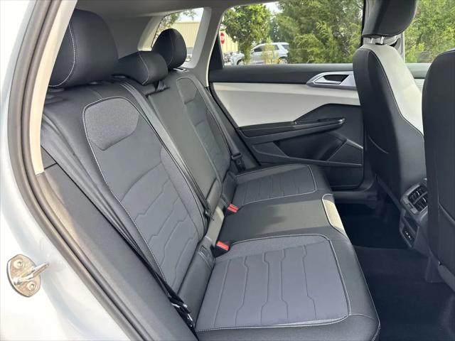2026 Volkswagen Taos SE