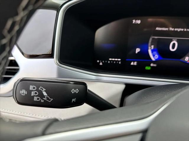 2026 Volkswagen Taos SE