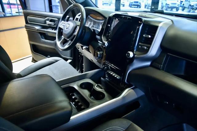2019 Ram 1500 Big Horn/Lone Star Crew Cab 4x4 6'4" Box