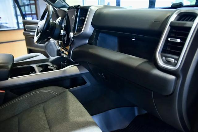 2019 Ram 1500 Big Horn/Lone Star Crew Cab 4x4 6'4" Box