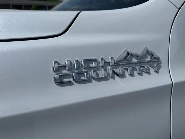 2026 Chevrolet Suburban High Country, 4WD