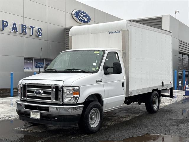 2025 Ford E-350 Cutaway Base