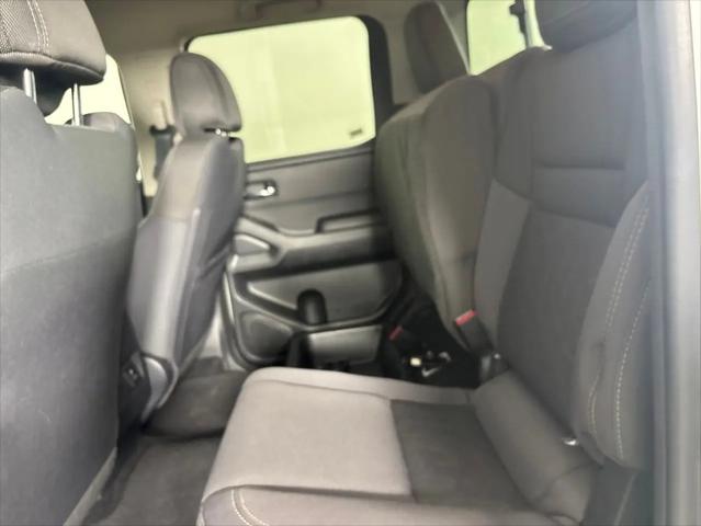 2025 Nissan Frontier Crew Cab SV 4x4