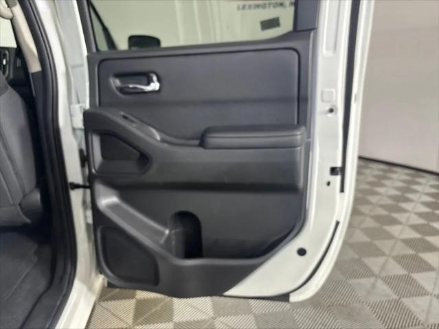 2025 Nissan Frontier Crew Cab SV 4x4