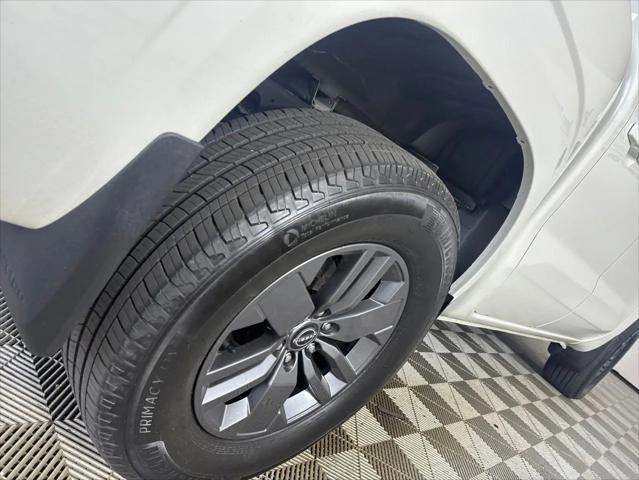 2025 Nissan Frontier Crew Cab SV 4x4