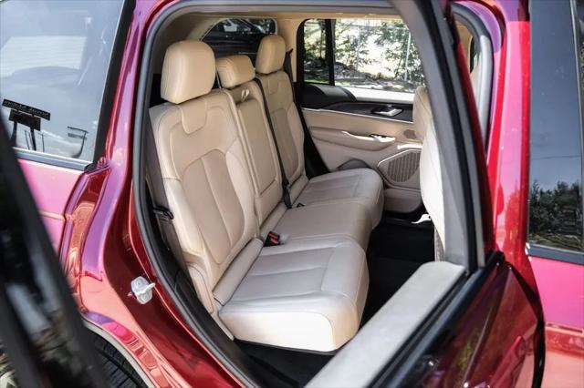 2022 Jeep Grand Cherokee Limited 4x2