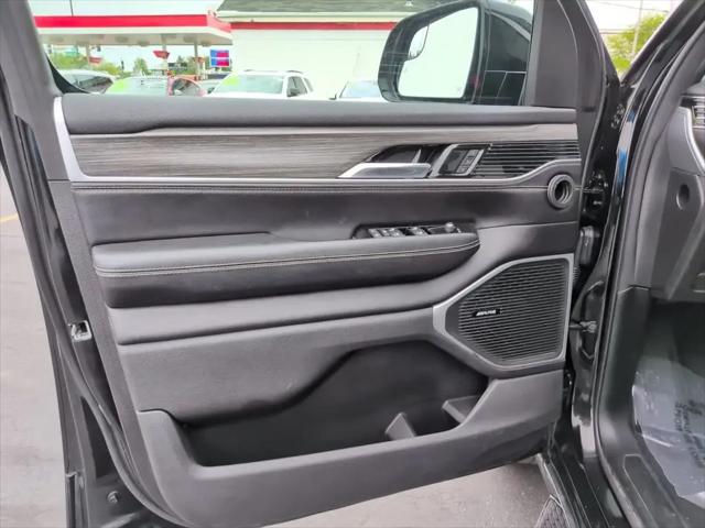2023 Jeep Wagoneer Series III 4x4