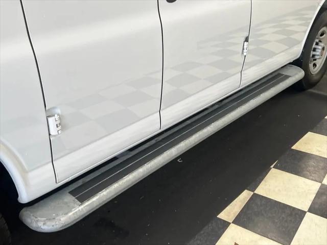 2024 GMC Savana Cargo RWD 2500 Regular Wheelbase Work Van