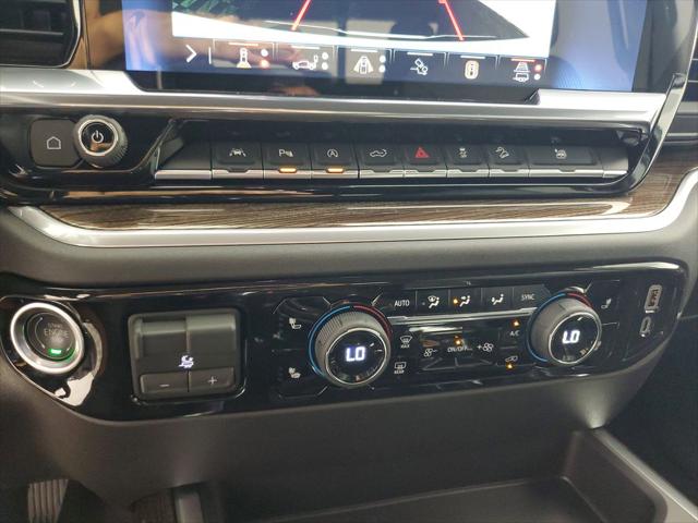 2026 Chevrolet Silverado 1500 4WD Crew Cab Short Bed RST
