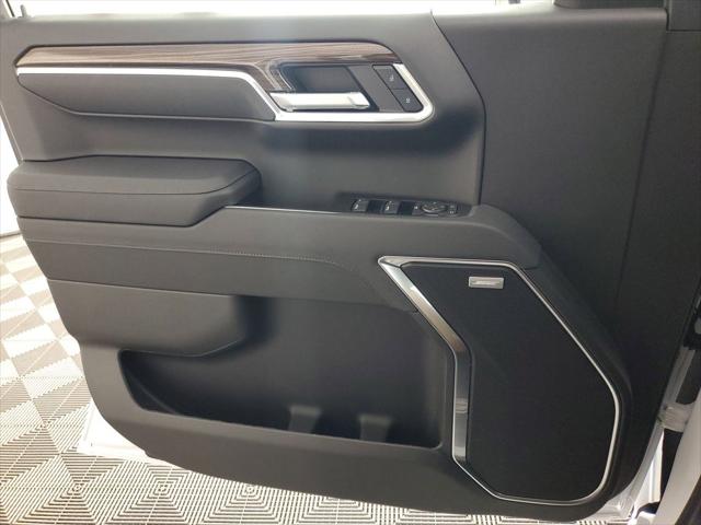 2026 Chevrolet Silverado 1500 4WD Crew Cab Short Bed RST