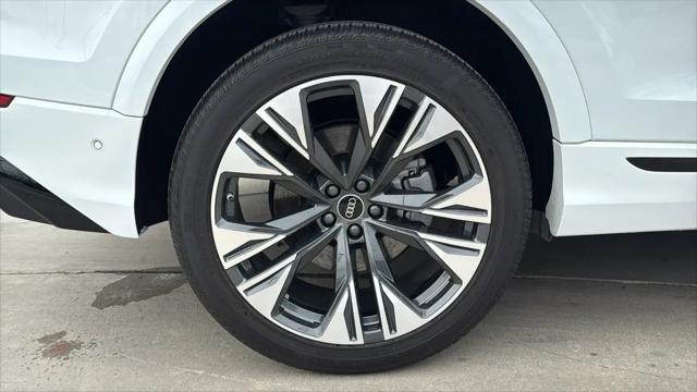 2024 Audi Q8 Premium Plus 55 TFSI quattro