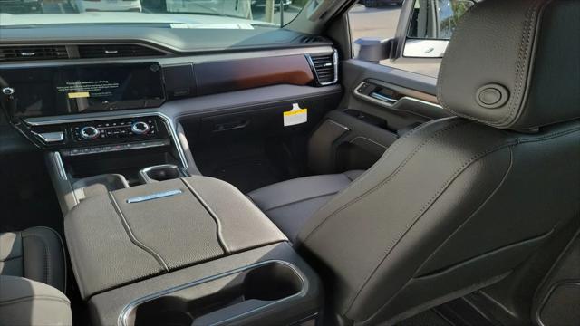 2026 GMC Sierra 2500HD Crew Cab, Standard Bed, Denali, 4WD