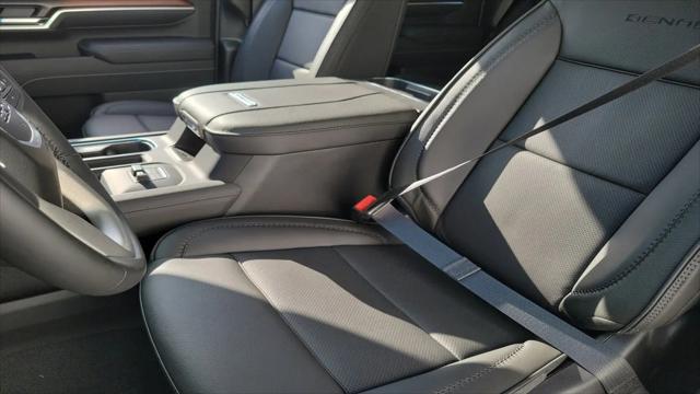 2026 GMC Sierra 2500HD Crew Cab, Standard Bed, Denali, 4WD