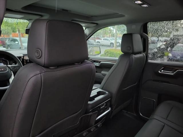 2026 GMC Sierra 1500 Crew Cab, Short Bed, SLT, RWD