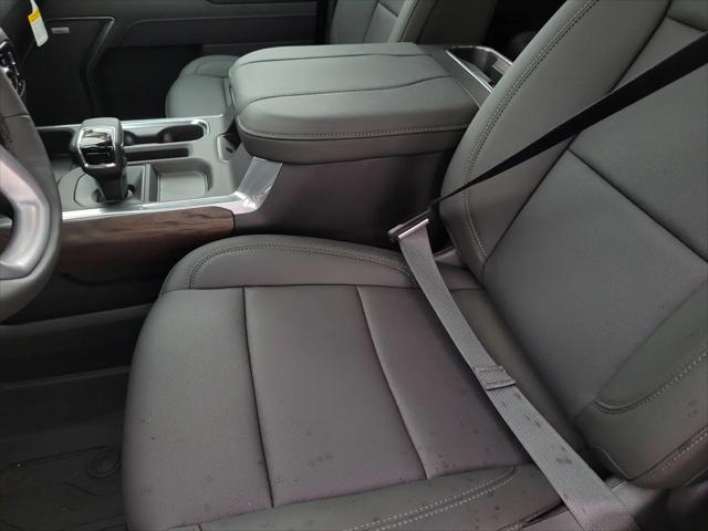 2026 GMC Sierra 1500 Crew Cab, Short Bed, SLT, RWD