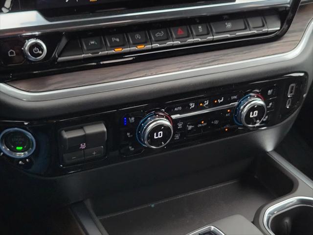 2026 GMC Sierra 1500 Crew Cab, Short Bed, SLT, RWD