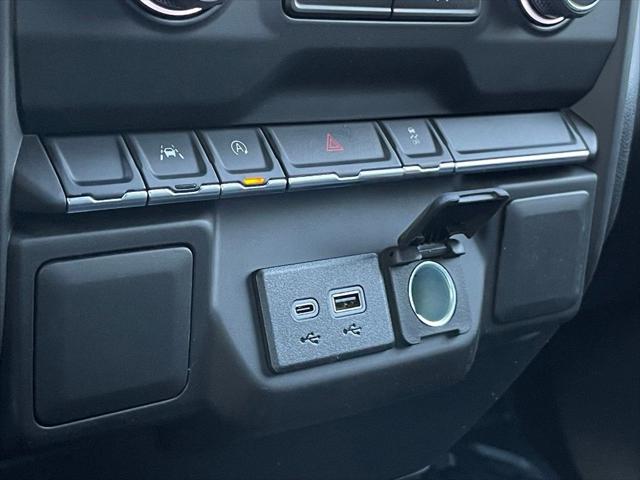2026 Chevrolet Silverado 1500 4WD Crew Cab Short Bed WT
