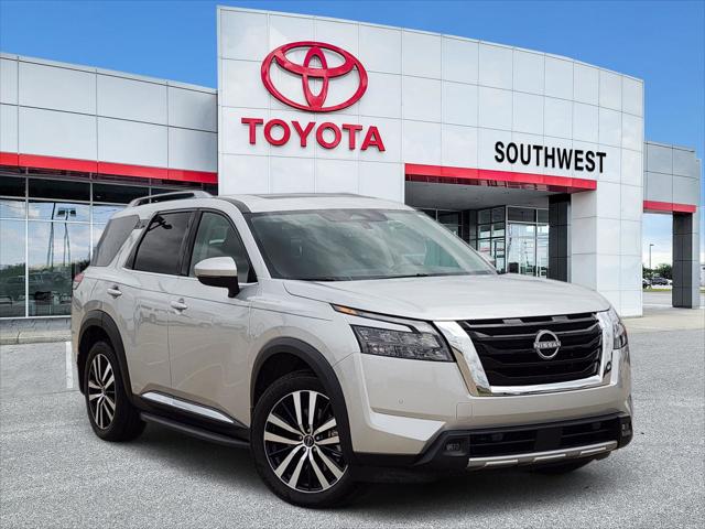 2025 Nissan Pathfinder Platinum 4WD for sale in Lawton, OK