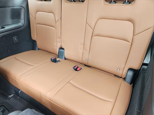 2025 Nissan Pathfinder Platinum 4WD