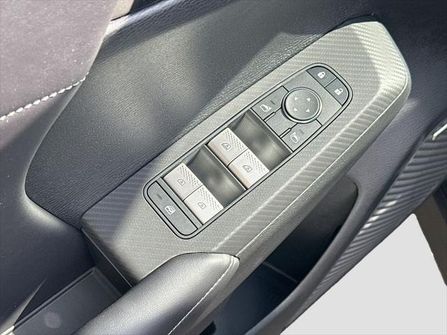 2026 Mitsubishi Outlander LE 1.5T 2WD