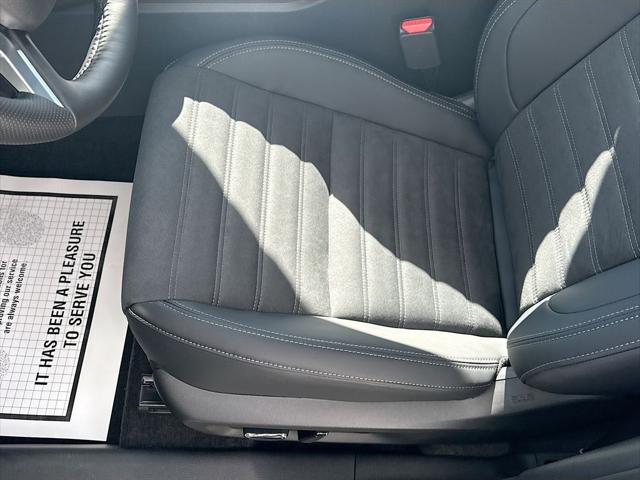 2026 Mitsubishi Outlander LE 1.5T 2WD