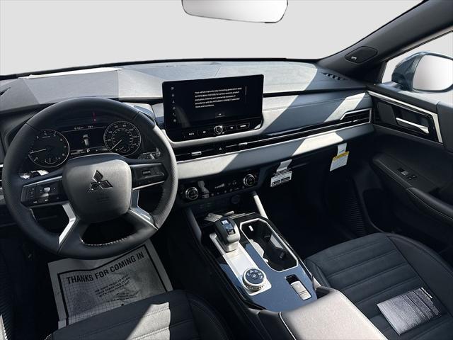 2026 Mitsubishi Outlander LE 1.5T 2WD