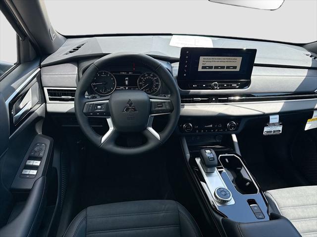 2026 Mitsubishi Outlander LE 1.5T 2WD