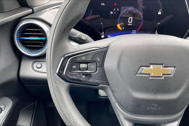 2025 Chevrolet Trax FWD LT