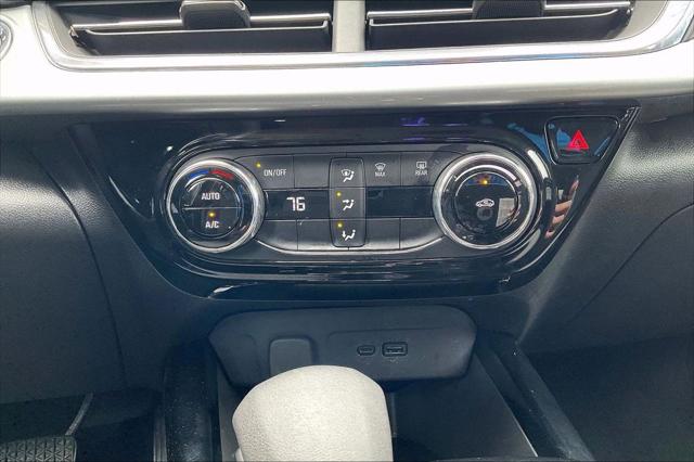 2025 Chevrolet Trax FWD LT