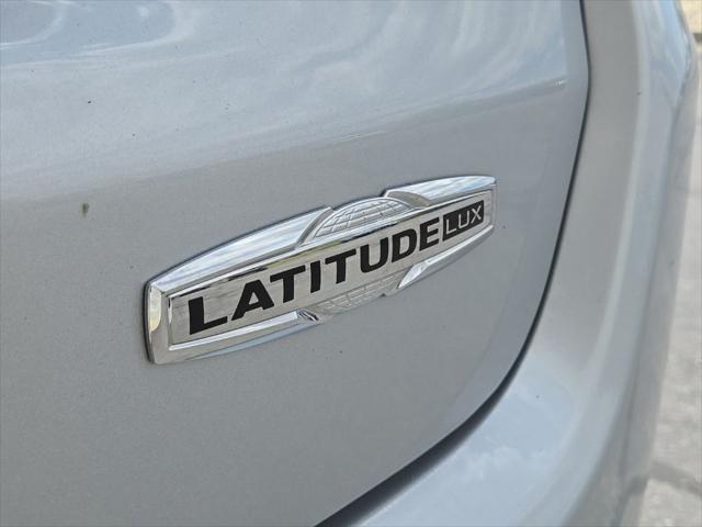 2024 Jeep Compass Latitude Lux FWD