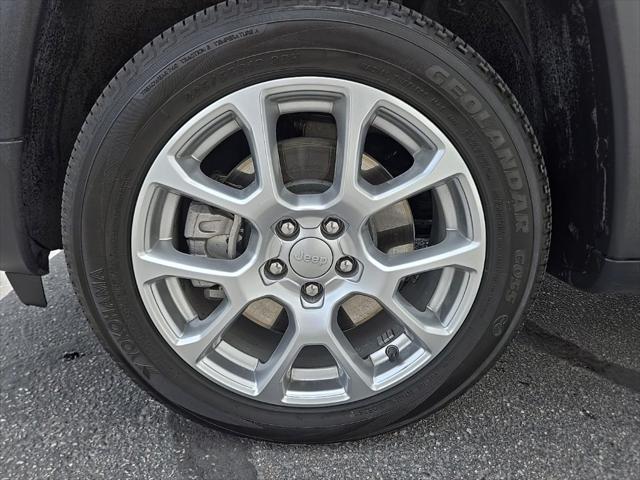 2024 Jeep Compass Latitude Lux FWD