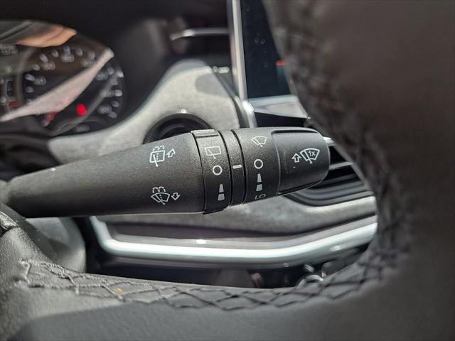 2024 Jeep Compass Latitude Lux FWD