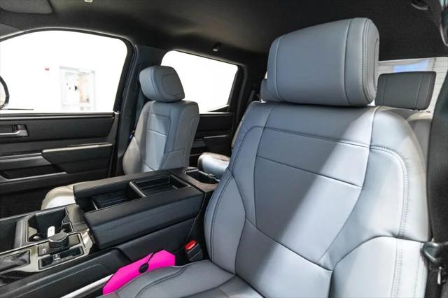 2026 Toyota Tundra SR5 CrewMax 5.5' Bed